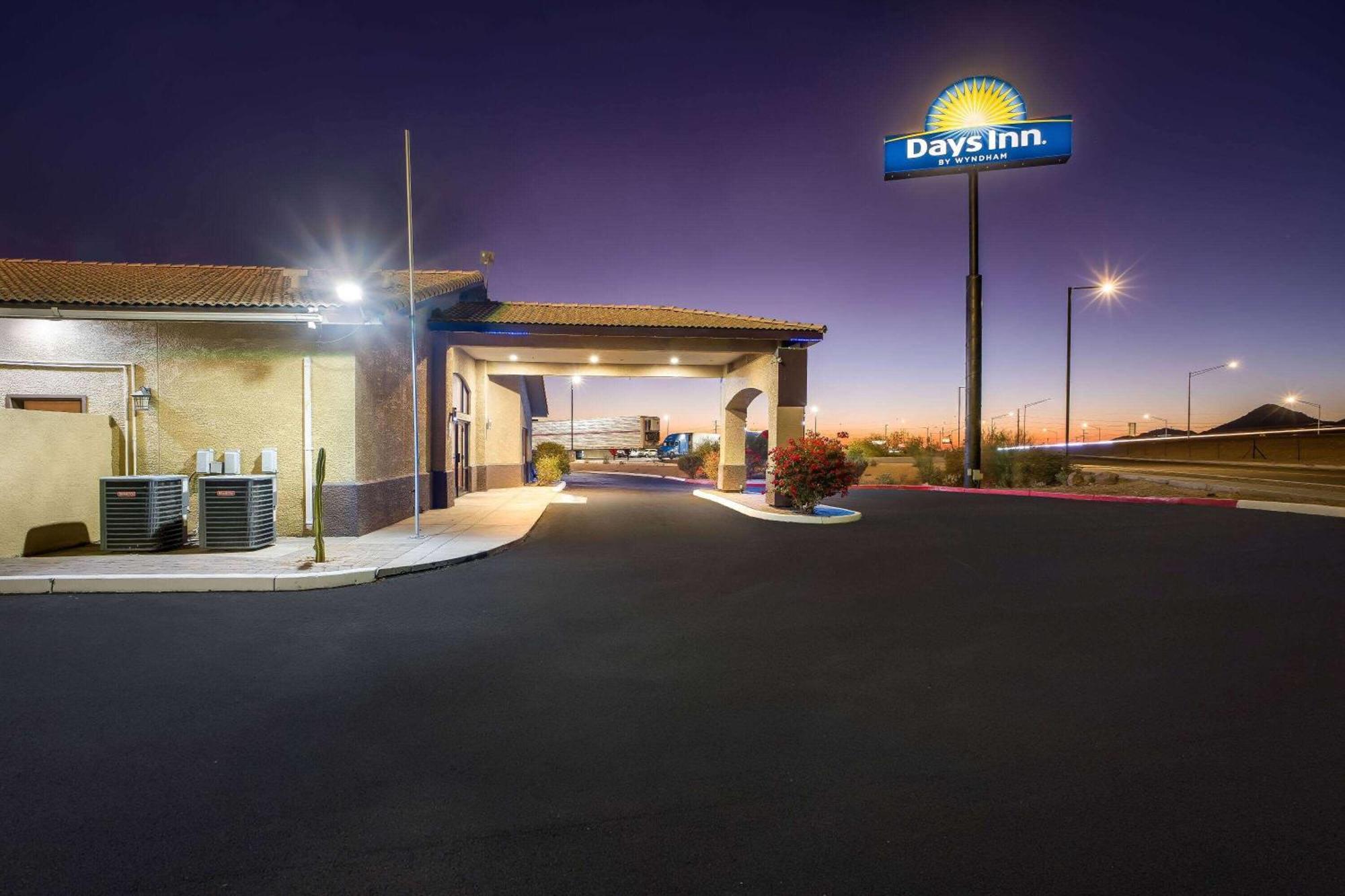 Days Inn By Wyndham Buckeye Ngoại thất bức ảnh