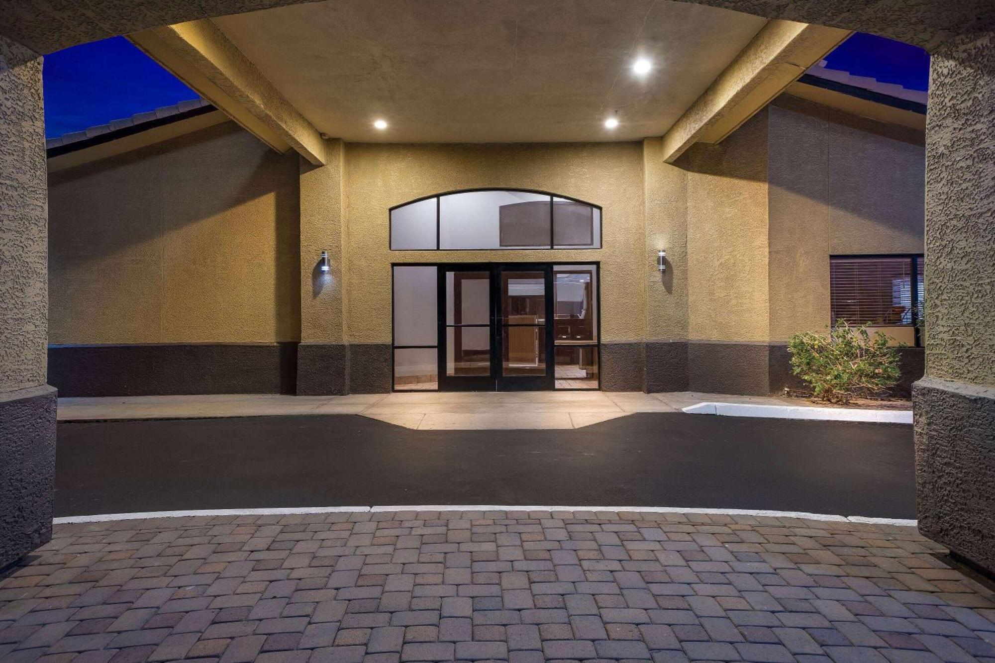 Days Inn By Wyndham Buckeye Ngoại thất bức ảnh